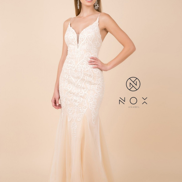 Spaghetti Straps V-Neck Long Prom Dress NXW903 - Picture 1 of 4